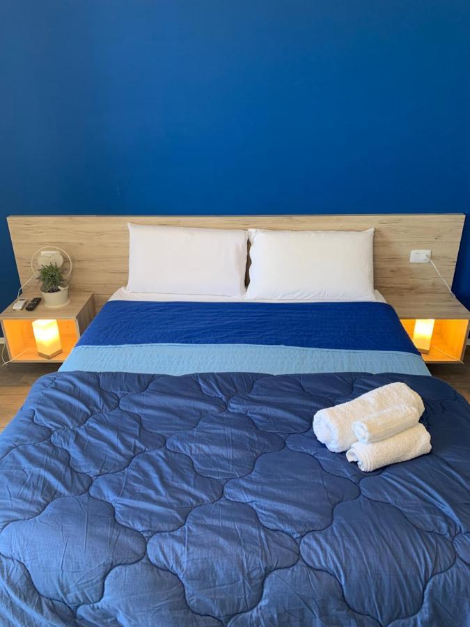 Bed Ponente Hotel Isola delle Femmine Exterior photo